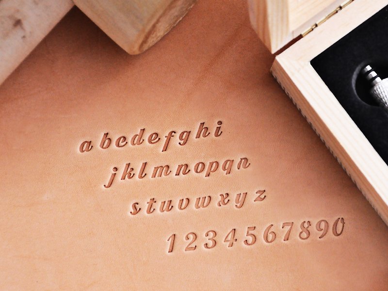 粗體手寫小草連數字壓印套裝 木盒裝 字母模具 壓字刻字 皮革DIY - 其他 - 其他金屬 銀色