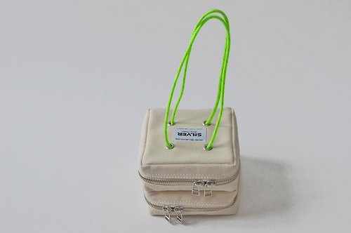 Galaxy Bag Furoshiki Pearl Strap Satin Chunky Chain Pleated Shoulder Tote -  Shop kiwicanvas Messenger Bags & Sling Bags - Pinkoi