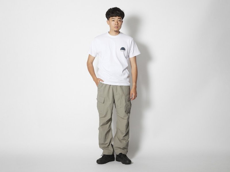 TAKIBI輕量抗撕裂 長褲 淺灰色 - 男長褲/休閒褲 - 其他人造纖維 卡其色