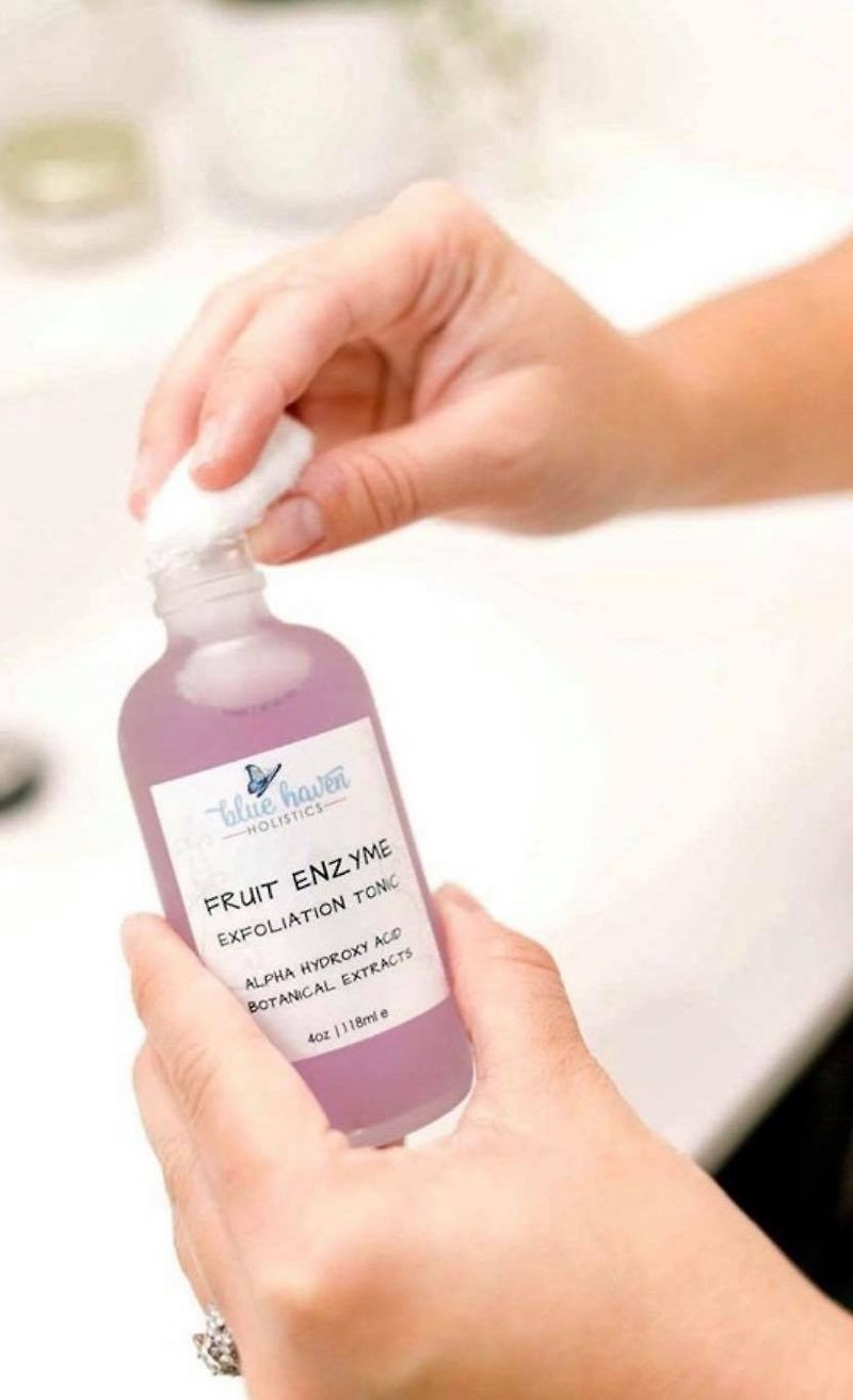 フルーツ酵素リニューアルモイスチャライジングローション118ml│モイスチャライジング。にきびに - 化粧水・ミスト化粧水 - コンセントレート・抽出物 