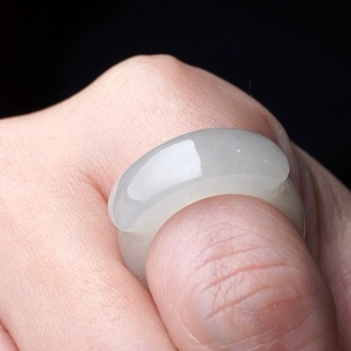 瓔珞珠寶盒 E.L.Jewelry Box 冰種翡翠馬鞍戒指戒圈 | 國際14圍 | 天然緬甸玉翡翠A貨 | 送禮