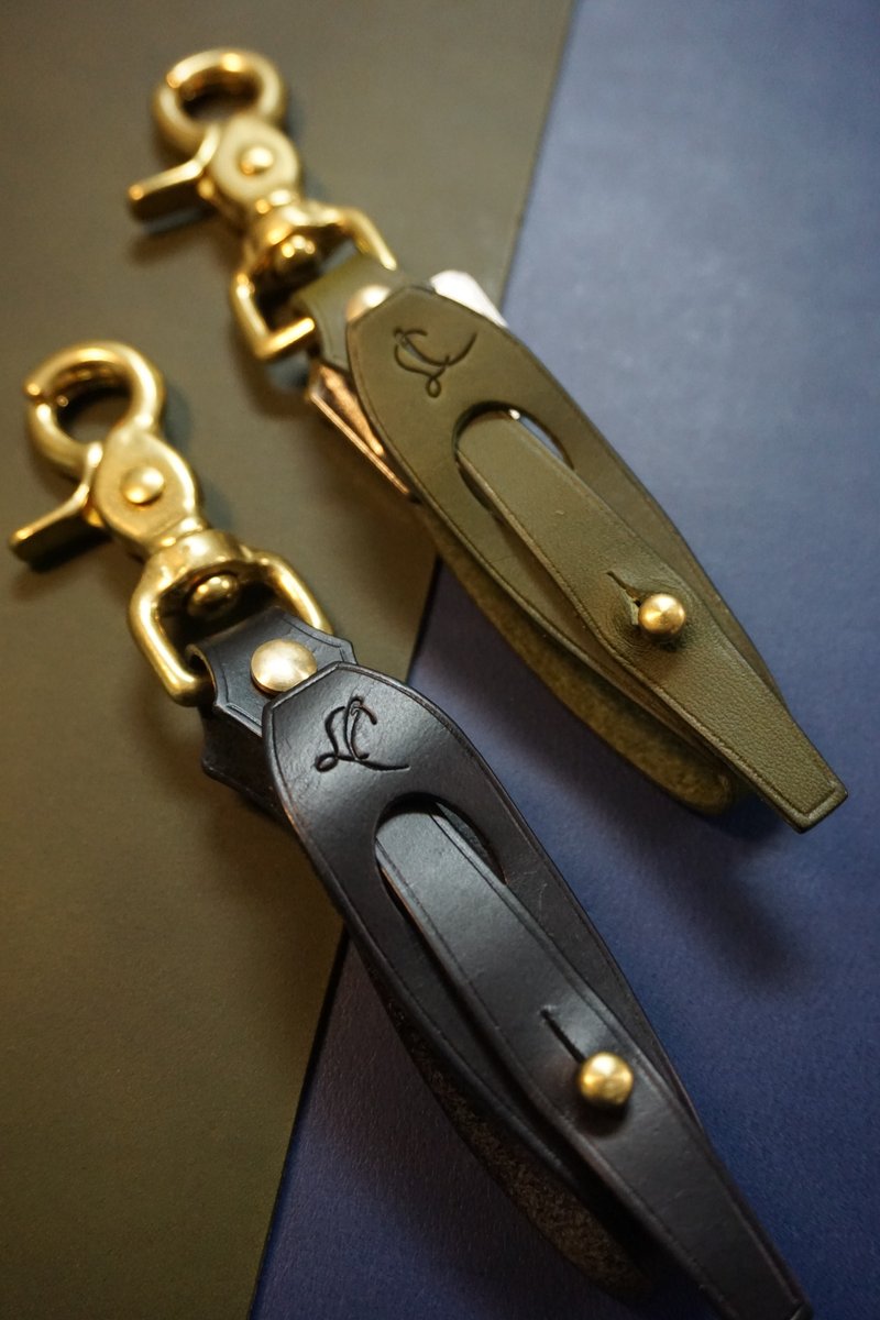 手工皮革－軍系掛腰鎖匙扣 鑰匙扣 Key Chain/ Key Holder - 鑰匙圈/鑰匙包 - 真皮 黑色