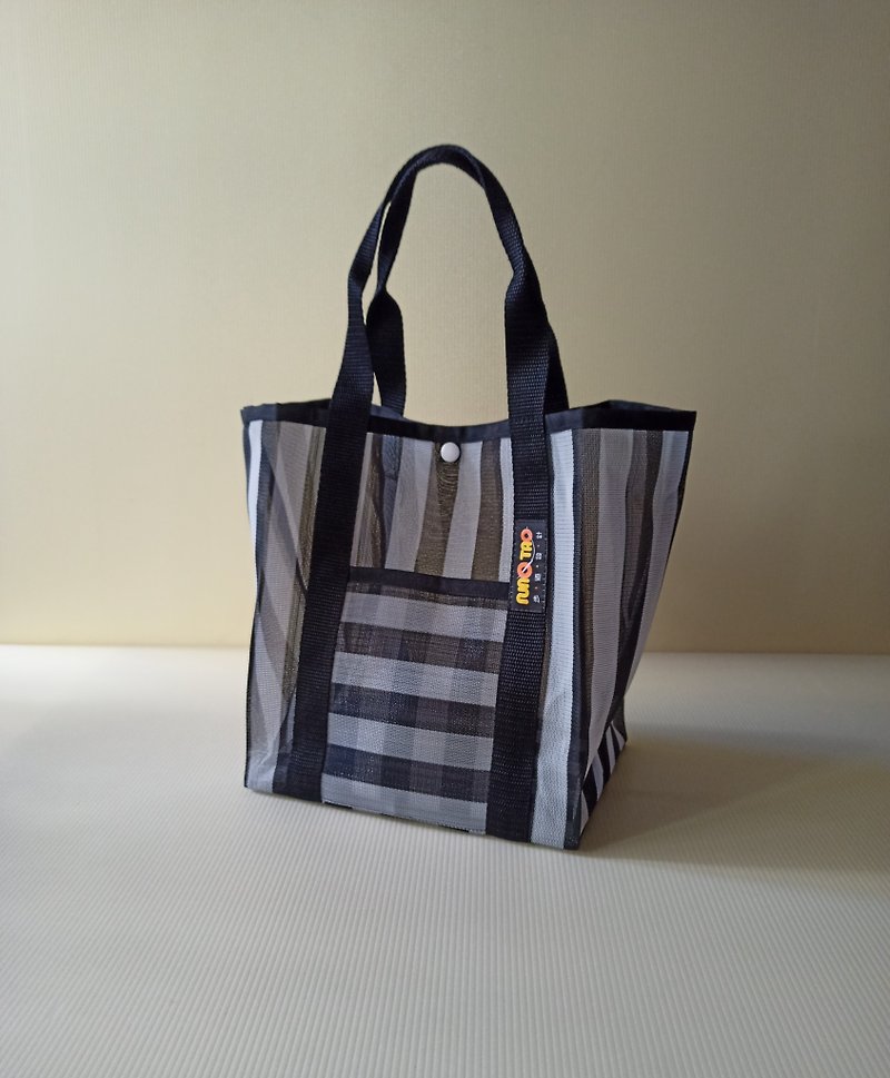 Heart wide body fat bag_large_black and white stripes - Handbags & Totes - Plastic Black