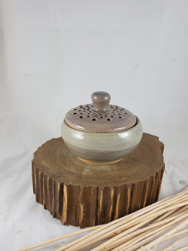 雙色陶土手工盤香爐 - 香氛/精油/擴香 - 陶 紫色