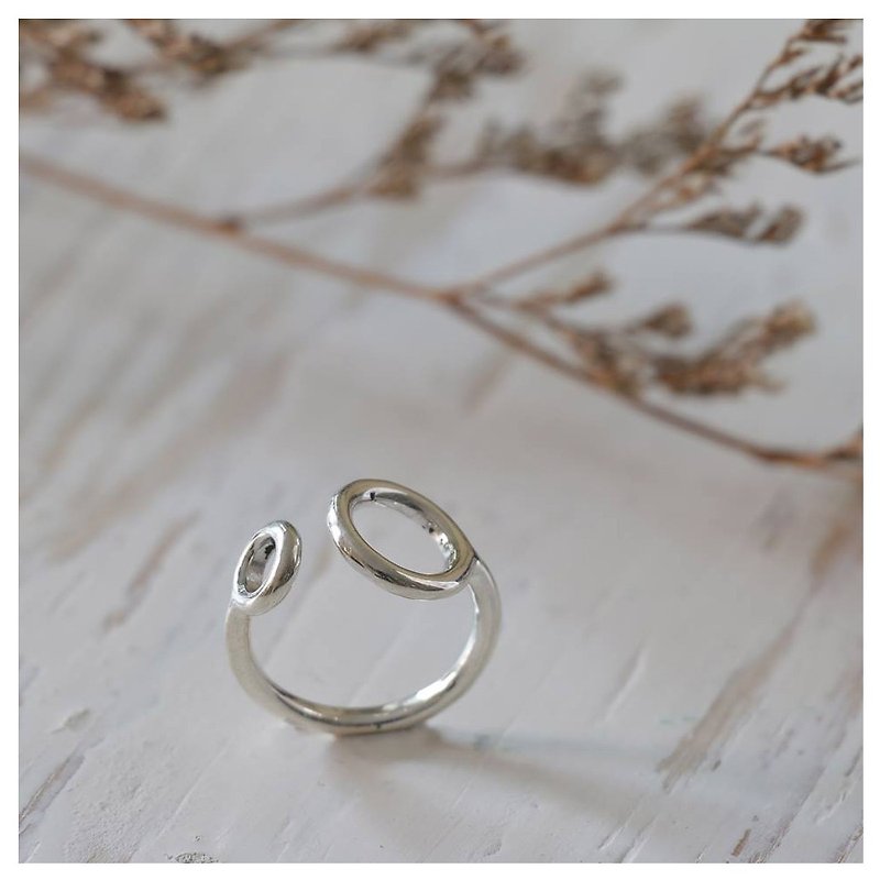 Double Circle loop Geometry Minimal ring handmade lady women Girl silver custom - General Rings - Other Metals Silver