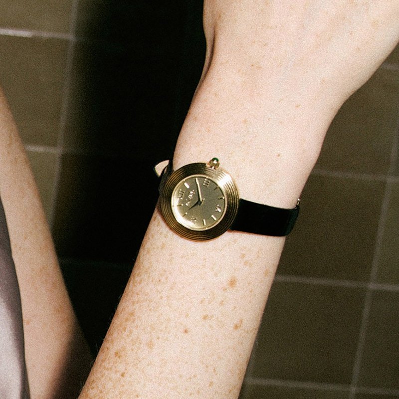 【Ven & Qu】Volante 金色腕錶 – 29mm 錶殼, 黑色皮革錶帶 - 女錶 - 不鏽鋼 金色