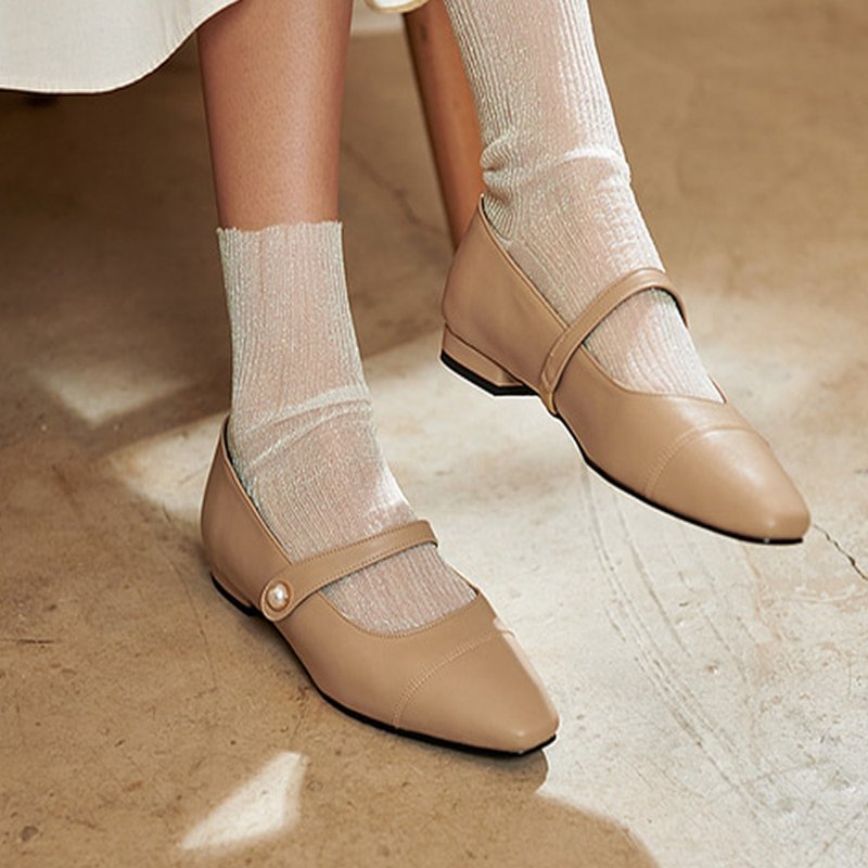 PRE-ORDER SPUR 瑪莉珍平底鞋 RA8008 BEIGE - 瑪莉珍鞋 - 其他材質 
