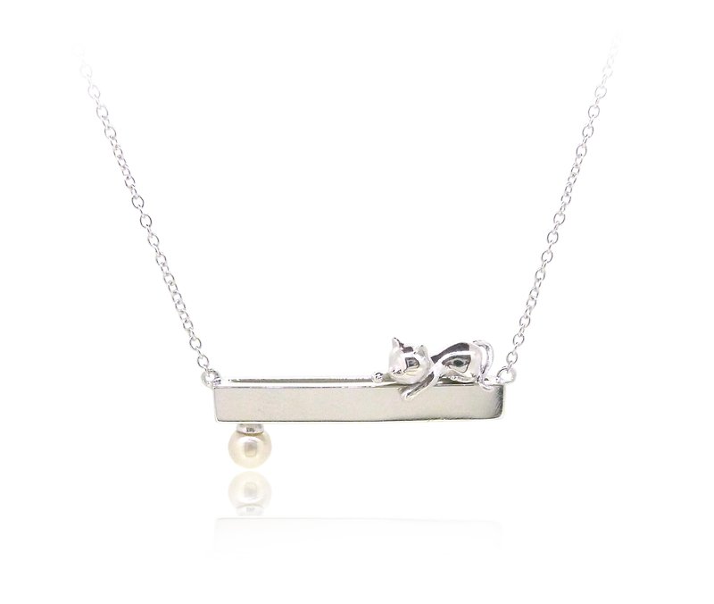 HK239~ Cat Shaped Silver Necklace With Akoya Pearl - Chokers - Silver Silver