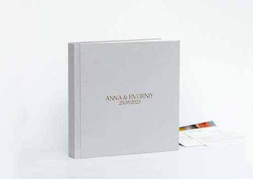 Julia Lenfer Album Workshop Luxurious Linen Coating Wedding Guest Book