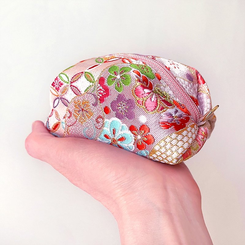 Pouch with Japanese traditional pattern, Kimono (Small) - Gold Brocade - Toiletry Bags & Pouches - Other Materials Pink