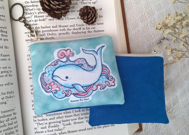 Whale coming out of a fountain of hope coin purse (small) - กระเป๋าใส่เหรียญ - เส้นใยสังเคราะห์ สีน้ำเงิน