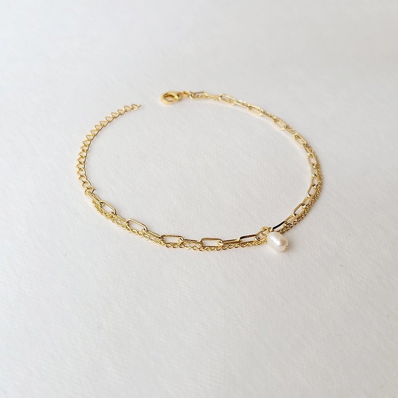 b017- Bronze gold-plated bracelet - สร้อยข้อมือ - ทองแดงทองเหลือง สีทอง