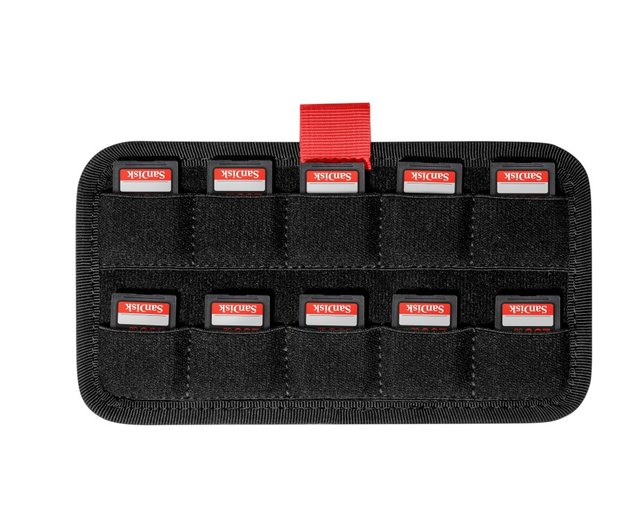 Capcom Monster Hunter 4 Emblem pouch for Nintendo 3DS XL