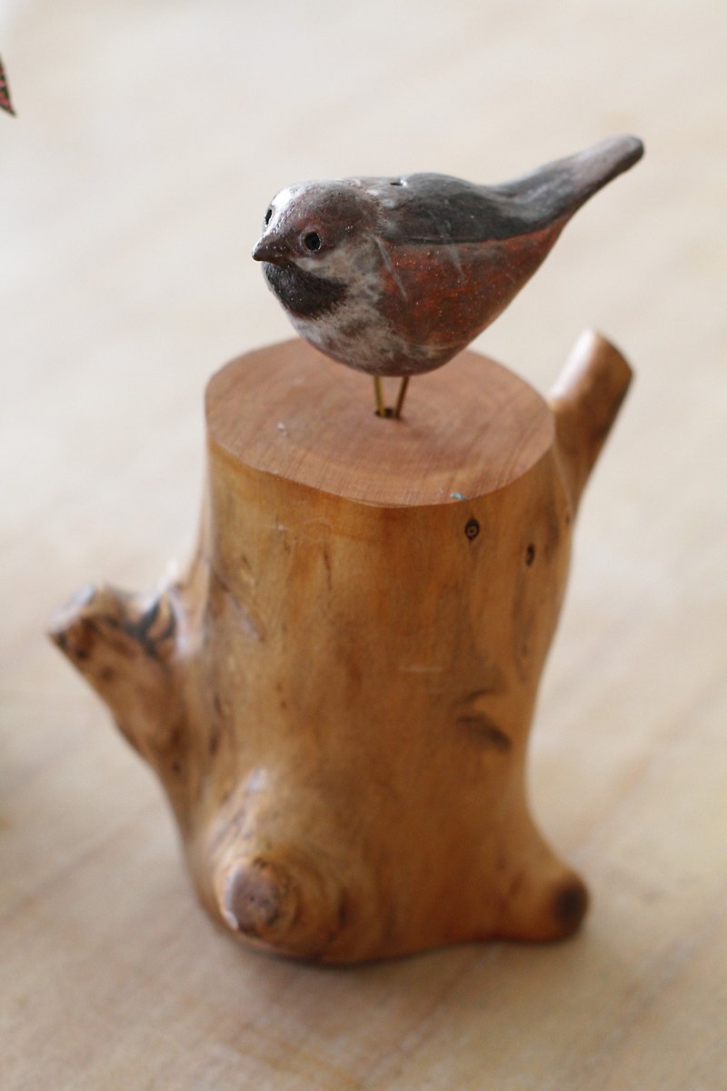 手作りの陶器の鳥の飾り - 置物 - 陶器 ブラウン