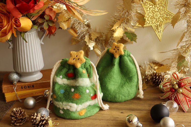 【11~12月聖誕節季節限定】羊毛製 聖誕束口包 小物收納袋 贈別針 - 水桶包/束口袋 - 羊毛 綠色