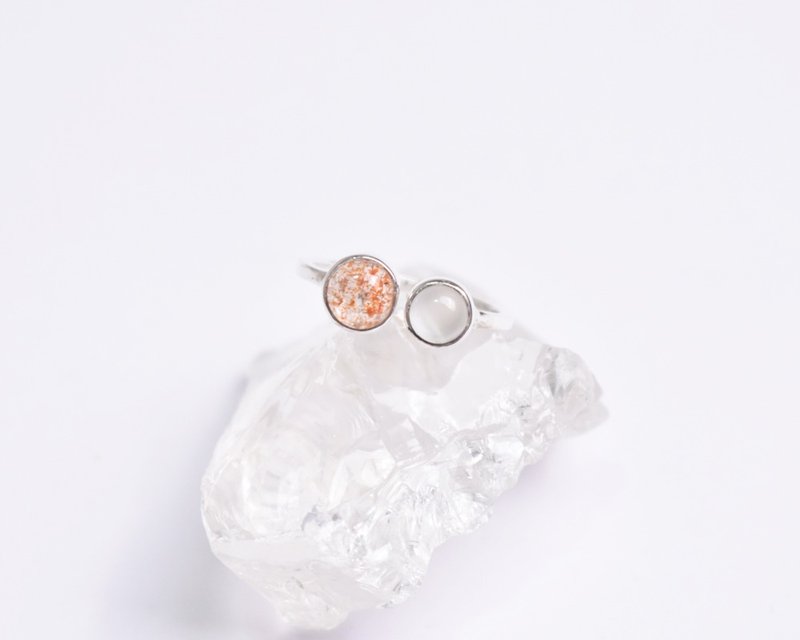 Moonstone and Sunstone Silver 925 Ring - แหวนทั่วไป - เครื่องเพชรพลอย สีส้ม