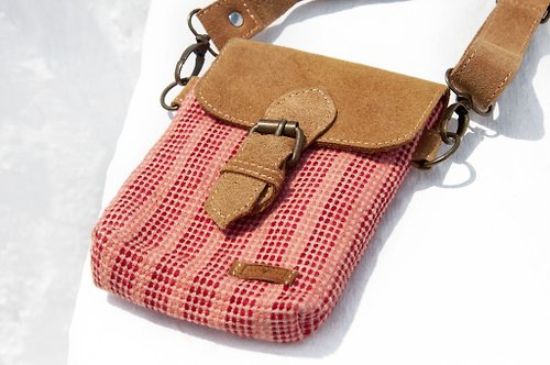 omhandmade 手工編織布手機套 收納袋 票夾 悠遊卡套 側背包-麂皮真皮粉條紋