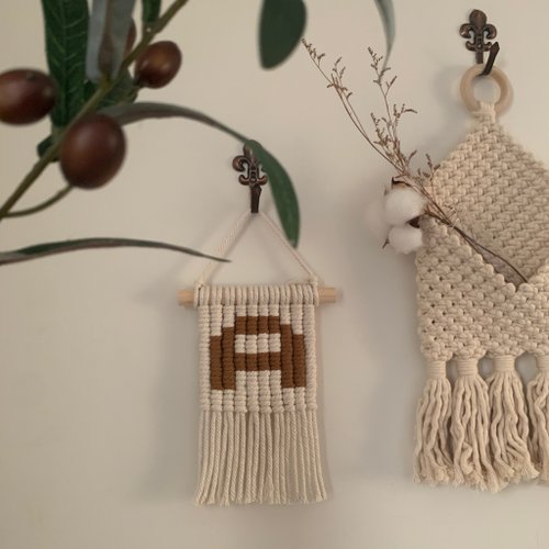 洋書　マクラメ　MACRAMÉ　織物 材料付き｜届いてすぐ作れるキット | Stella Sea Fibers