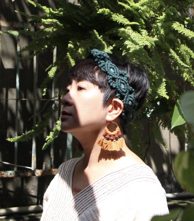 繁盛花圈 macrame 編織髮帶 墨綠 - 髮夾/鯊魚夾 - 棉．麻 綠色