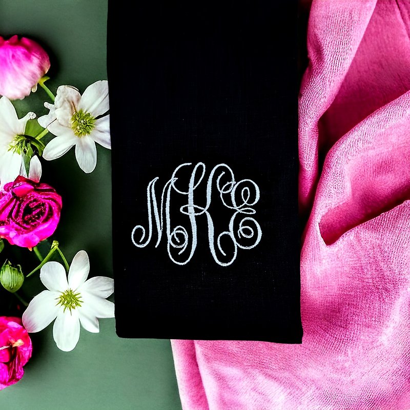 Custom monogram embroidered linen cloth dinner napkins set/ Personalized gift - ผ้ารองโต๊ะ/ของตกแต่ง - ลินิน ขาว
