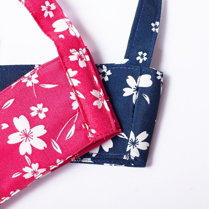 Sold out | Flowers see a glass bag. Sakura cherry cloth. Quick-drying cloth. Handmade. Thick ochre. Raspberry peach - ถุงใส่กระติกนำ้ - เส้นใยสังเคราะห์ สีน้ำเงิน