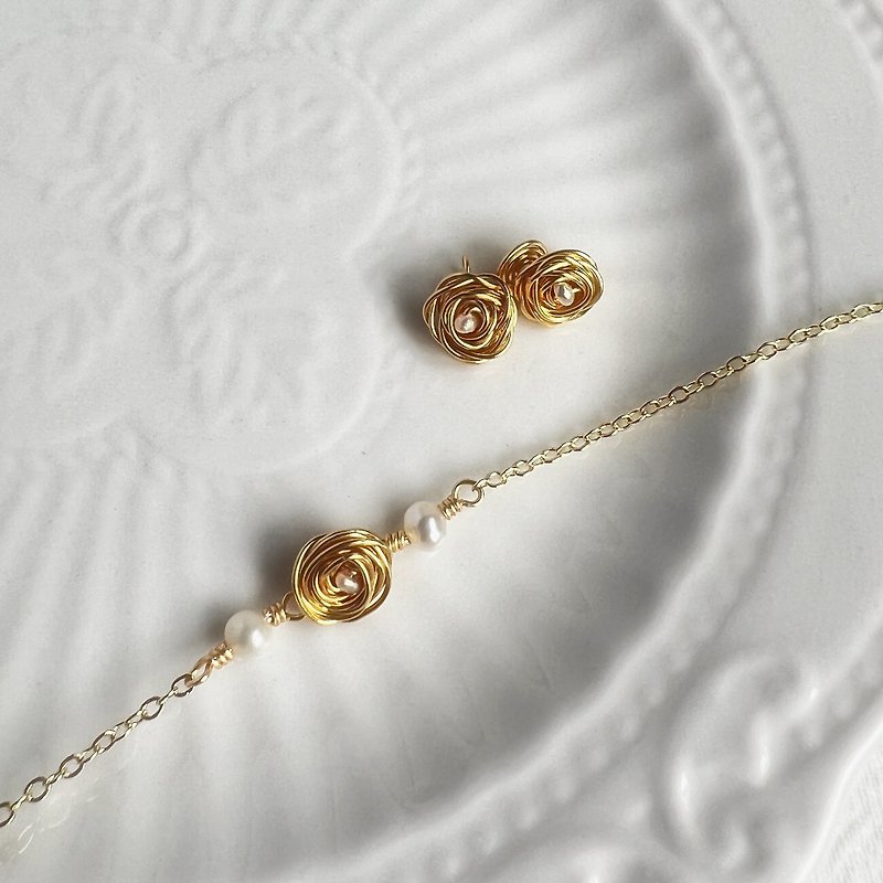 Handmade_Wrapped rose set/ Clip-On - Bracelets - Pearl Gold