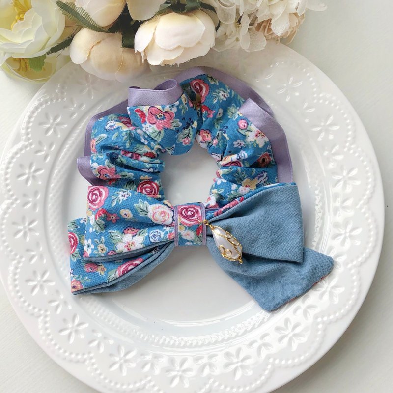 Adult temperament cotton bow hair ring scrunchie- classical rose - เครื่องประดับผม - ผ้าฝ้าย/ผ้าลินิน สีน้ำเงิน