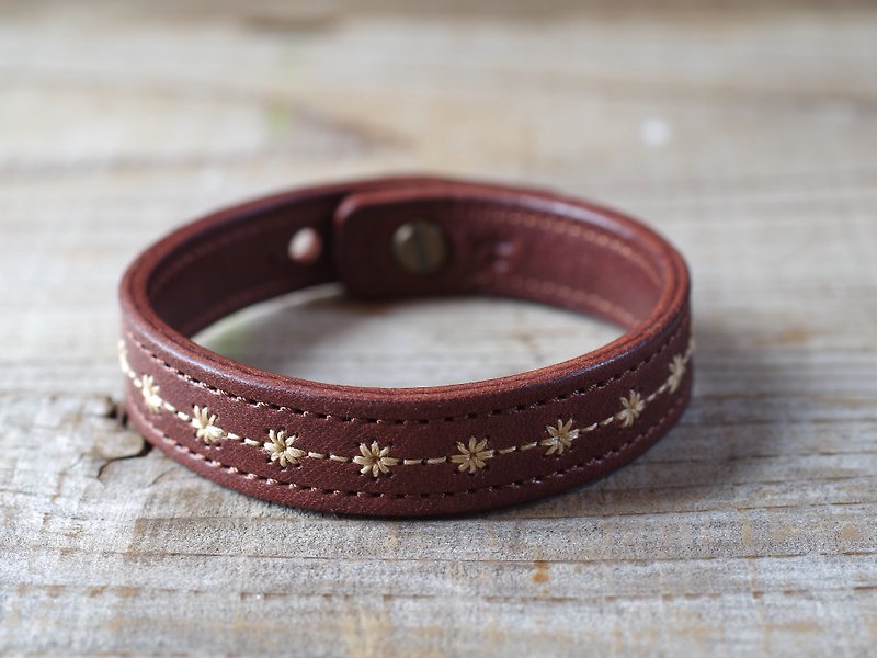 Nume leather leather bracelet - Bracelets - Genuine Leather Brown