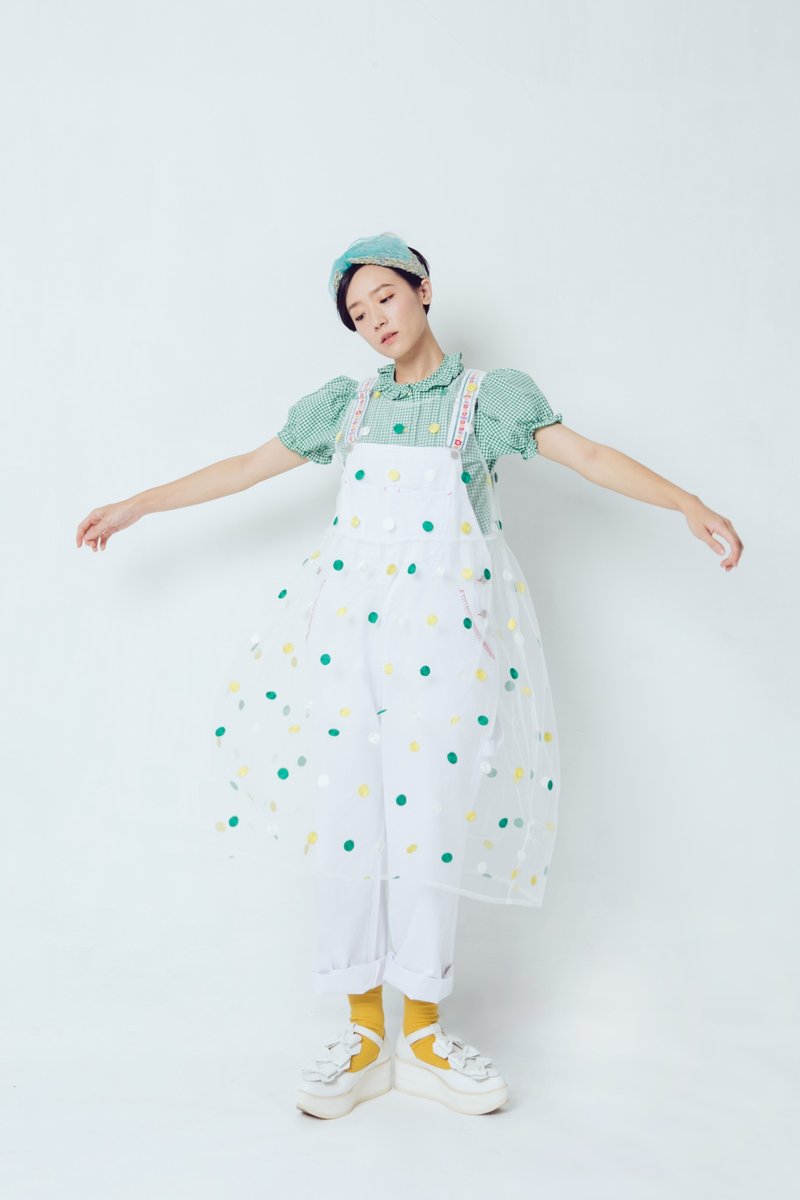 :EMPHASIZE刺繡圓點紗質背心洋裝-白底綠點 - 洋裝/連身裙 - 聚酯纖維 綠色