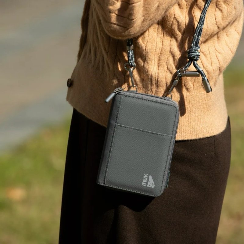 全境防水 多功能護照旅行包  Water_Shed Passport Holder 碳素灰 - 錢包/皮夾/長短夾 - 環保材質 灰色