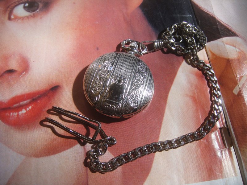 【OLD-TIME】Early second-hand pocket watch - ของวางตกแต่ง - วัสดุอื่นๆ 