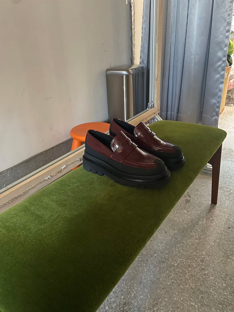 VATIC PENNY LOAFER POLISHED BURGUNDY 光皮樂福鞋 內外增高63mm - 女牛津鞋/樂福鞋 - 真皮 黑色