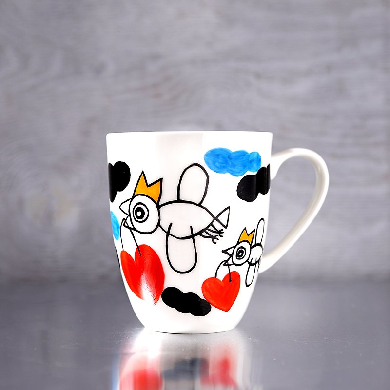 White birds mug cup carrying hearts L · Born China 2 - แก้วมัค/แก้วกาแฟ - เครื่องลายคราม ขาว