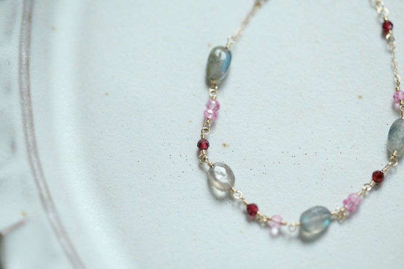 Labradorite Topaz Red Garnet Bracelet Birthday Gift Natural Stone 14kgf Handmade Jewellery - Bracelets - Semi-Precious Stones Multicolor