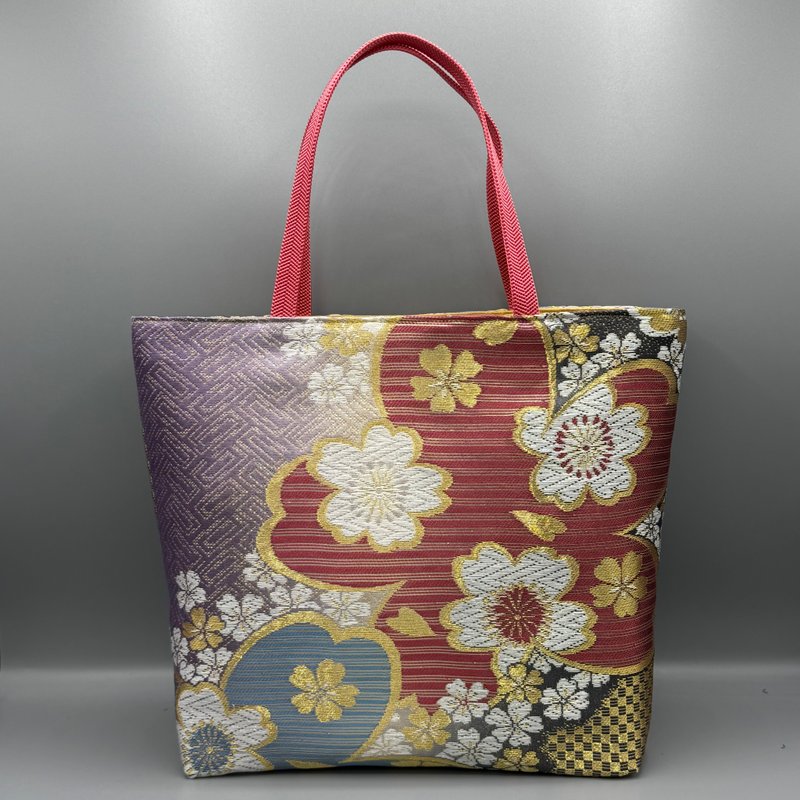 着物 帯 帯締め ハンドメイド トートバッグ リメイク 桜 舞桜文 正絹 - 手提包/手提袋 - 絲．絹 金色