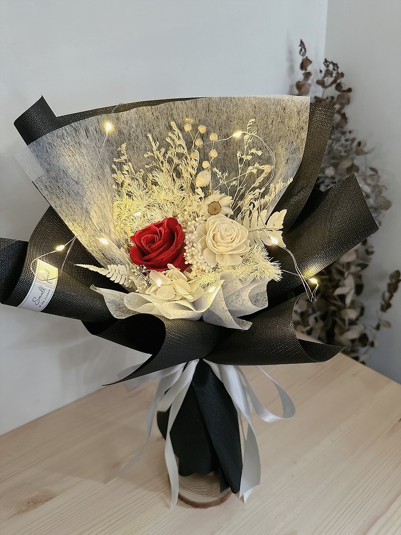 Everlasting Red Rose Bouquet Dried Flower Bouquet Valentine's Day Gift Mother's Day Graduation Bouquet - Dried Flowers & Bouquets - Plants & Flowers Red
