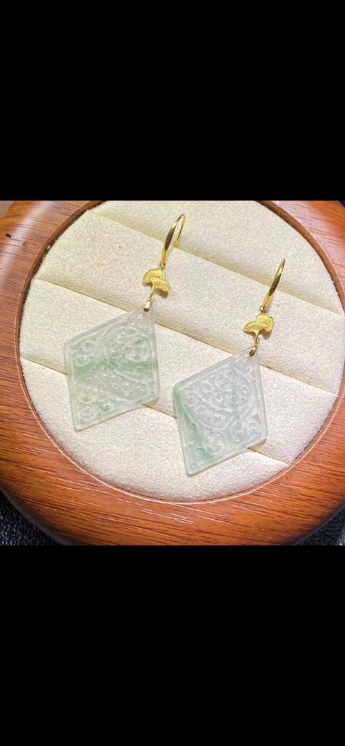 Good Morning Studio 冰種翡翠 天然翡翠 A玉 耳墜 耳釘 • 18k金復古風雕花牌翡翠耳環