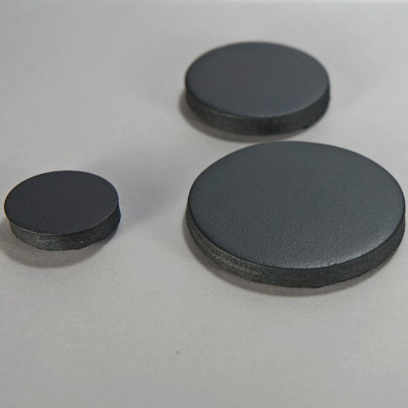 Magnet leather leather circle diameter 2 cm 10 pieces 20 yuan/piece - Magnets - Genuine Leather 