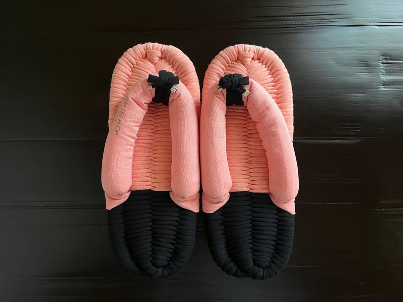 [FLIP TEE FLOP] 24cm Cloth Sandals Salmon Pink x Black [No.303] - รองเท้าแตะในบ้าน - ผ้าฝ้าย/ผ้าลินิน สึชมพู