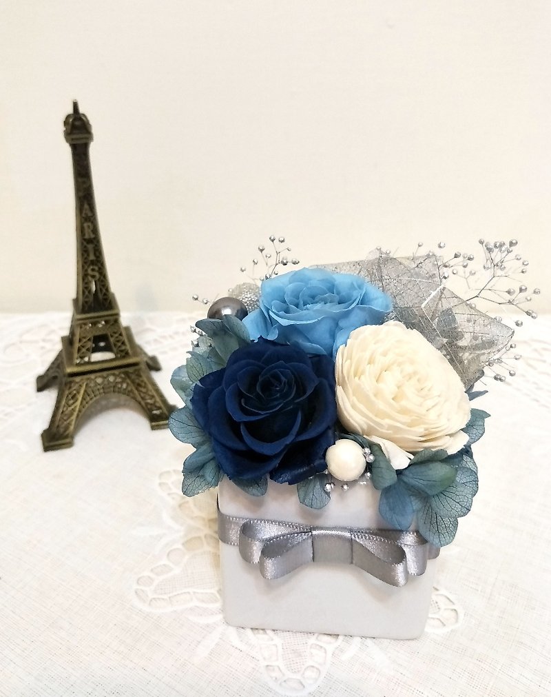 l Heart-warming flowers gift-calm blue l*heart*no withered flowers*stellar flowers*eternal flowers*gift - ตกแต่งต้นไม้ - พืช/ดอกไม้ สีน้ำเงิน
