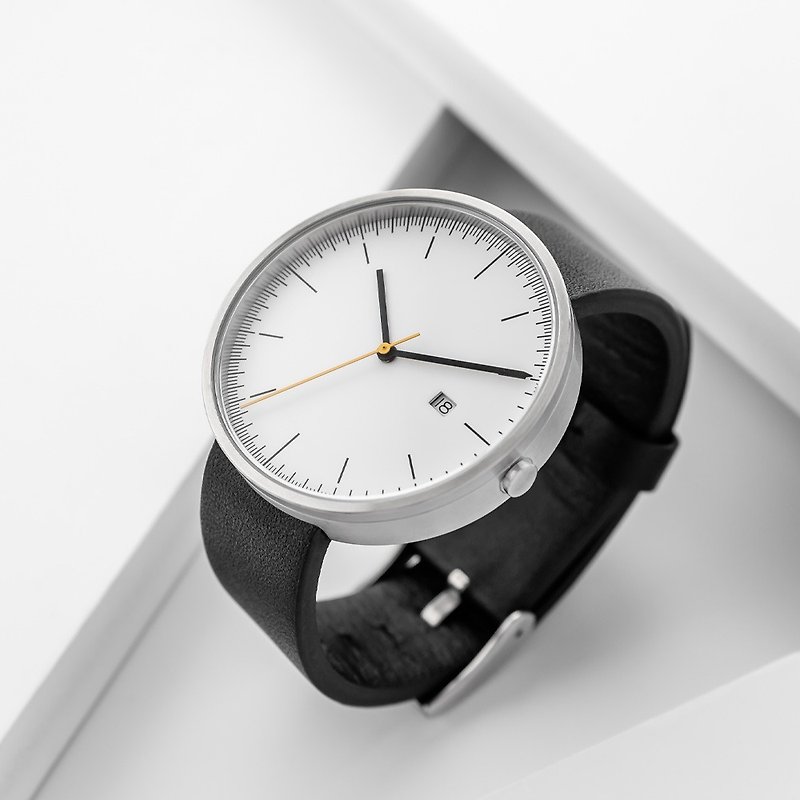BIJOUONEB202シリーズレザーストラップメンズシンプルデザインカレンダークォーツ時計 - 腕時計 ユニセックス - ステンレススチール シルバー