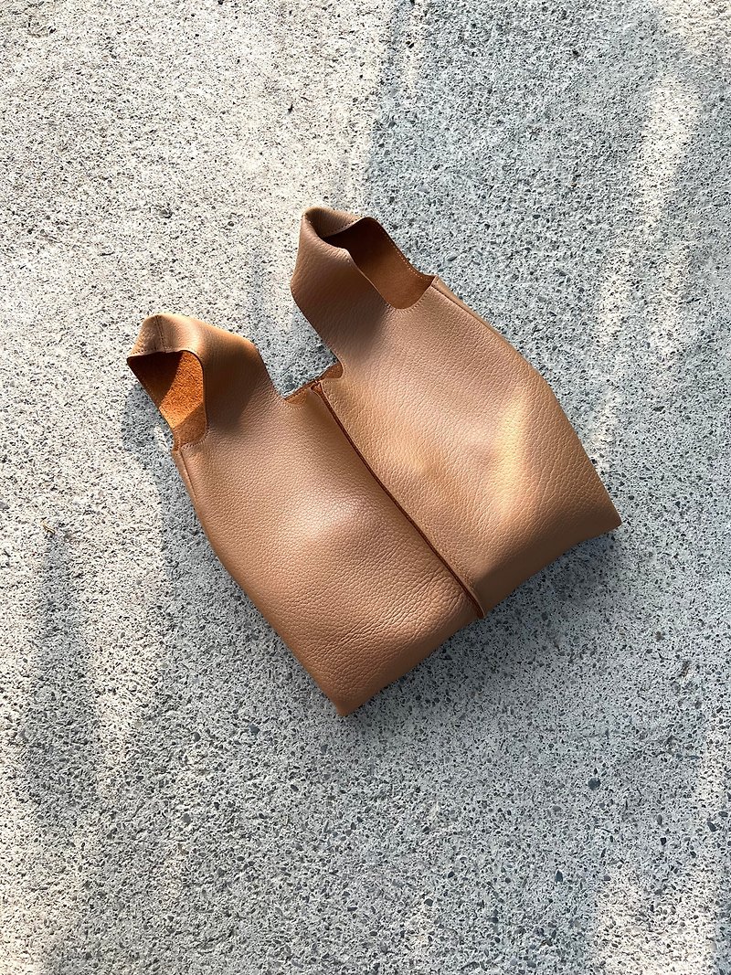 Baliang Tote Bag Gentle Brown Deer [LBT Pro] - Handbags & Totes - Genuine Leather Brown