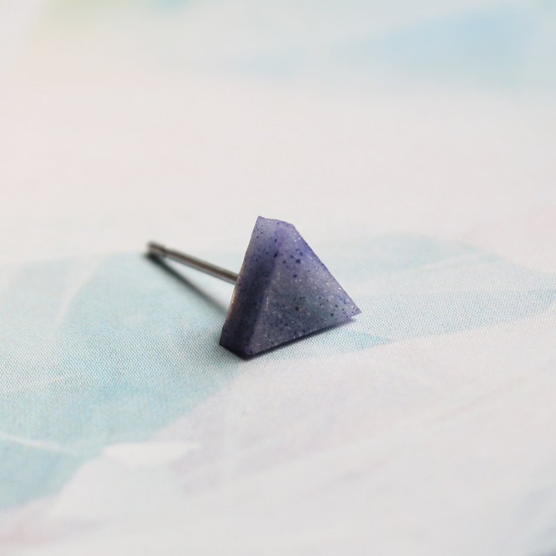 Triangle Earrings ▽ 718 / Disappearing Ink ▽ Single Stud - ต่างหู - ดินเหนียว สีม่วง
