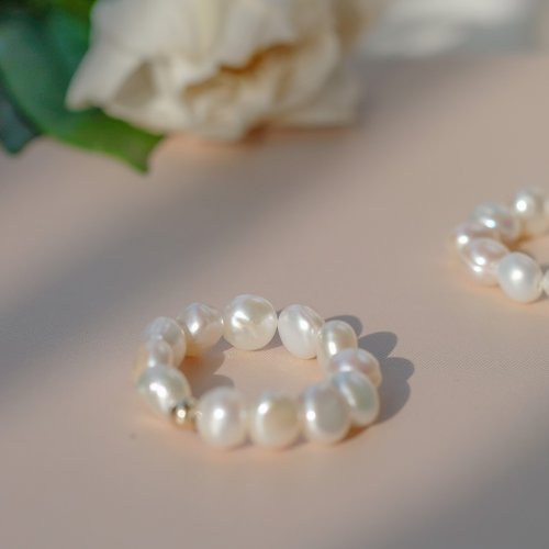 Beau Jewelry 秘境漫步 扁異形珍珠彈性戒 14K 包金 注金