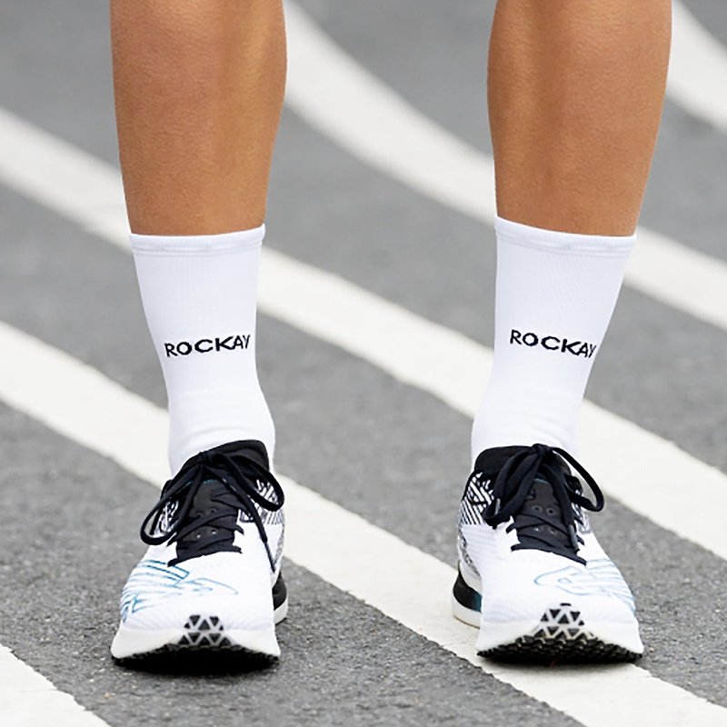 【ROCKAY】Norrebor High Breathable Mesh Arch Functional Socks- White - อุปกรณ์เสริมกีฬา - ไนลอน ขาว