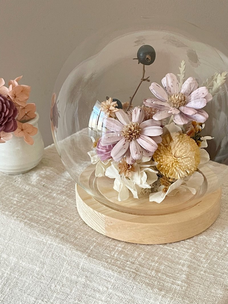 水晶球 乾燥花 玻璃球 紫波斯菊 附禮盒 - 乾燥花/永生花 - 植物．花 紫色