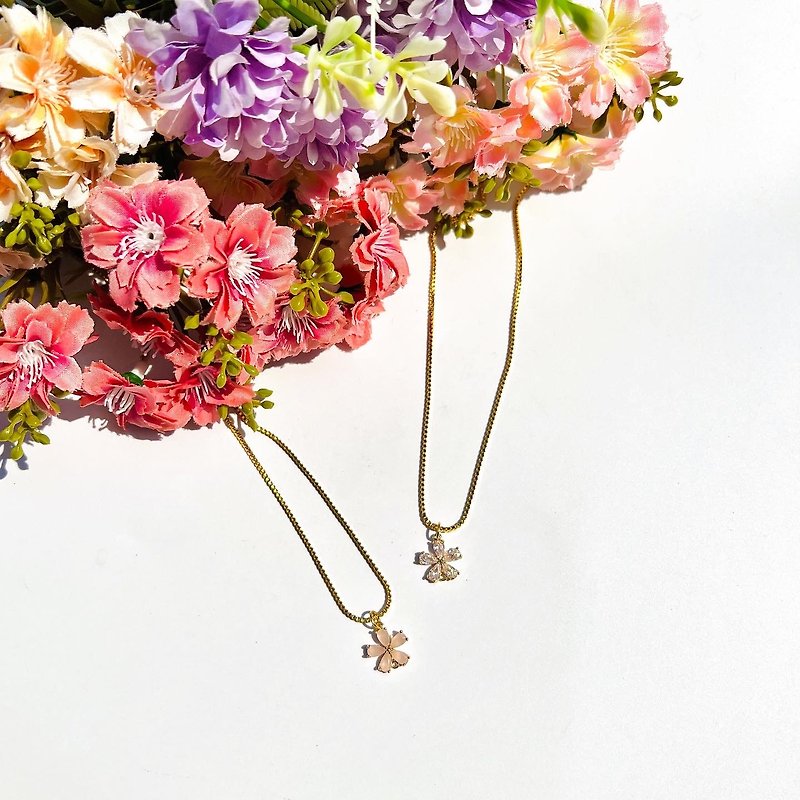 Necklace Peony • 18k Gold Glitter Flower Pendant • Luxury Gold Chain - 項鍊 - 24k 金 金色