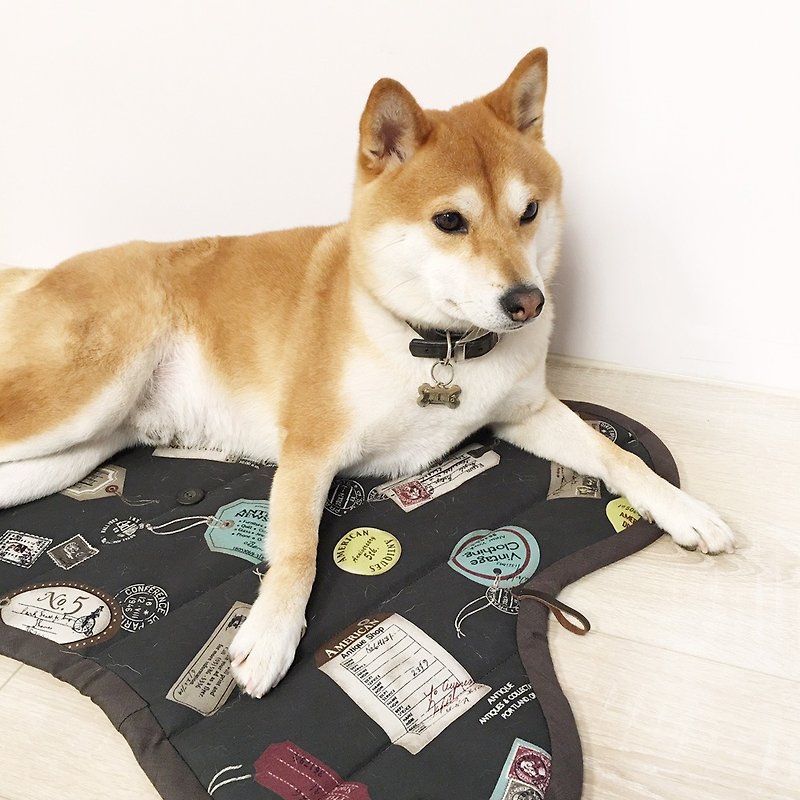 Dog - fashion pet mat (tag) - ที่นอนสัตว์ - กระดาษ สีดำ