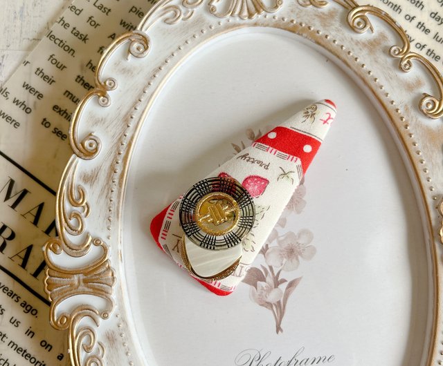 くまちゃんのヴィンテージボタン❤ピンクのかすみ草レジンの