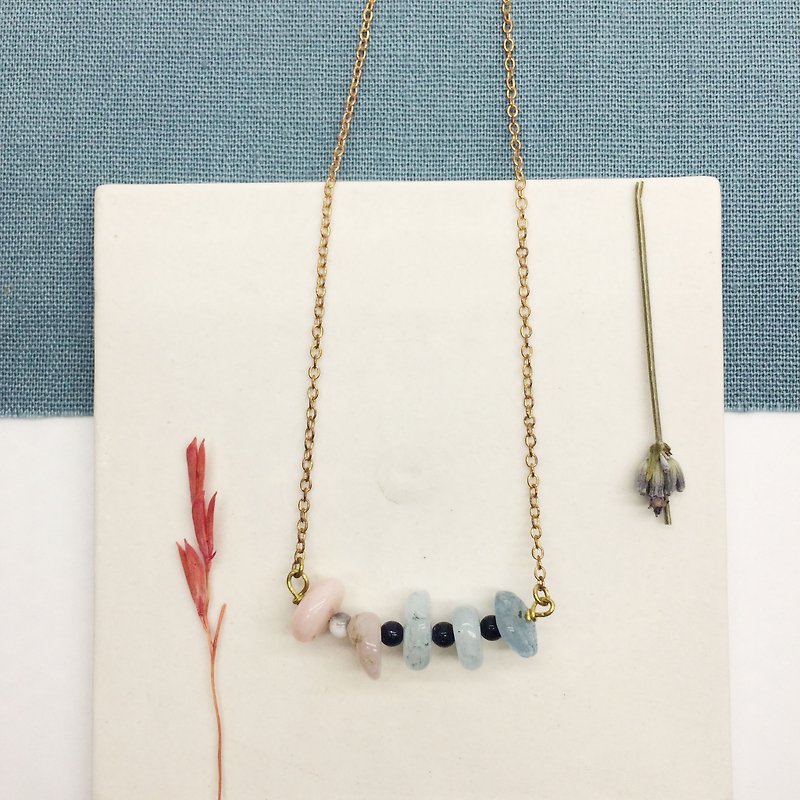Laurin Grocery Travelin- Natural Stone Handcrafted Necklace Aquamarine - Pink Opal - Blue Stone - White Turquoise Christmas Limited Gift Wrap (Free) - สร้อยคอ - เครื่องเพชรพลอย สีน้ำเงิน